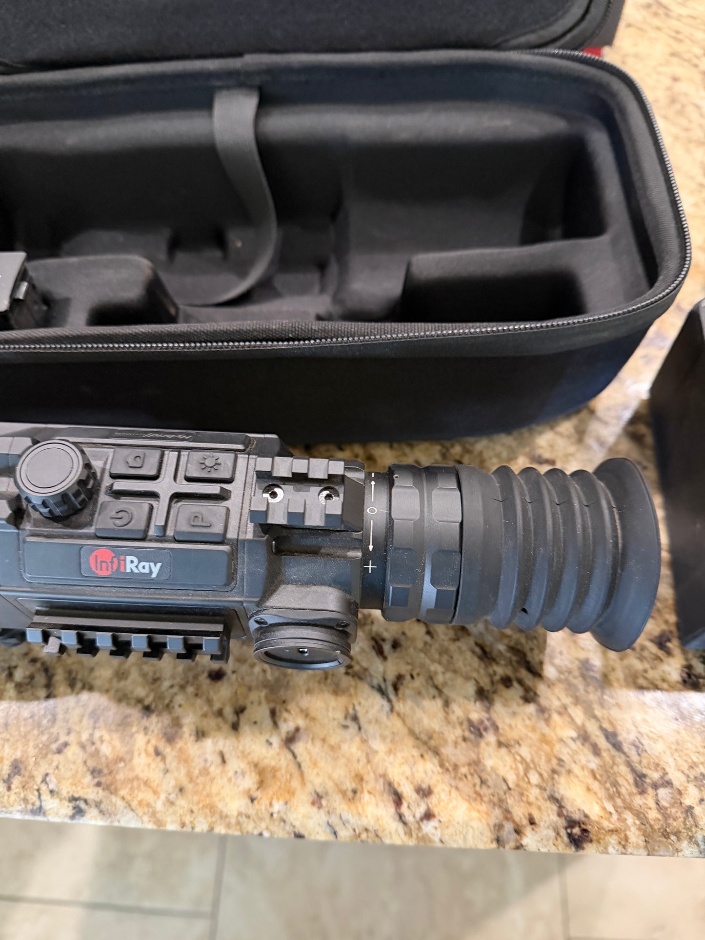 Trade in IRAY Hybrid 50-640 with LRF